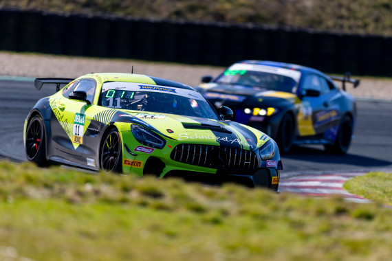 Wieder zurück in der ADAC GT4 Germany- SR Motorsport by Schnitzelalm mit zwei Mercedes-AMG GT4