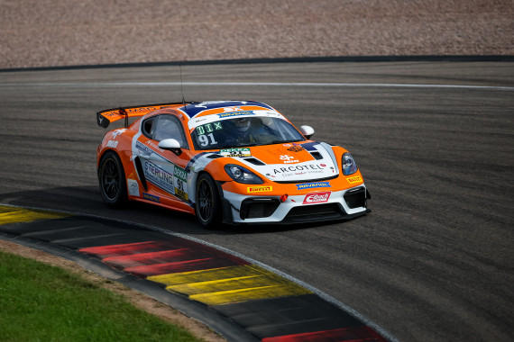 Neuzugang Jesper Brunøj Jensen bildet mit Laurenz Rühl das zweite Fahrer-Duo