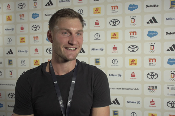 Im Interview spricht Speerwurf-Olympiasieger Thomas Röhler u.a. über die mögliche Bedeutung von Olympischen Spielen in Deutschland und darüber, wie er den Speerwerfer Julian Weber einschätzt.