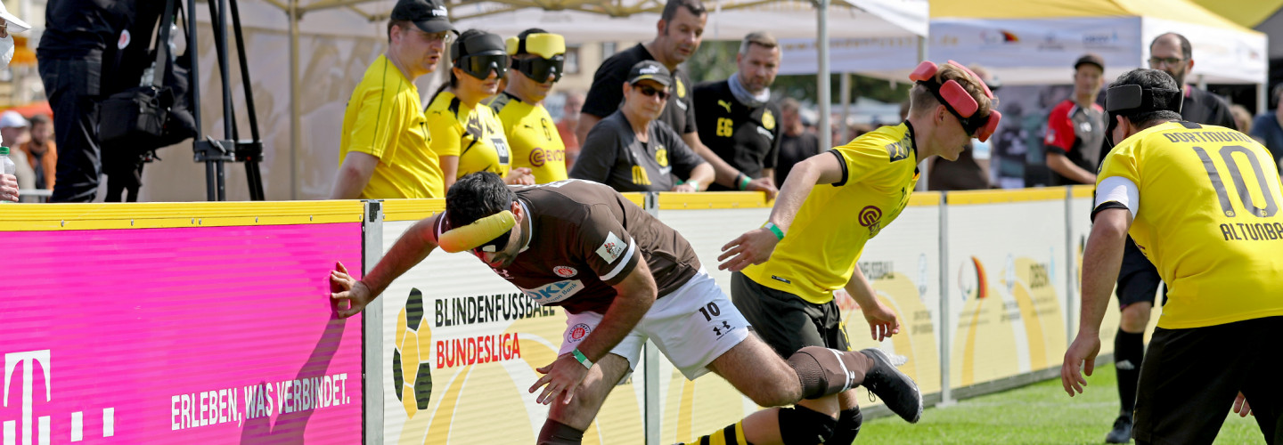 Spielszene der Blindenfußball-Bundesliga aus dem vergangenen Jahr