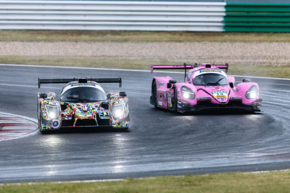 Maxim Dirickx und Sven Barth (links) belegten Rang zwei, Mattis Pluschkell und Maksymilian Angelard wurden Dritte