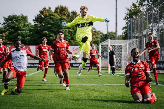 Porsche Fußball Cup 2025: Halbfinale VfB Stuttgart gegen VfL Wolfsburg