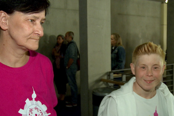 Slivia Dill (links) und Daniela Huhn (rechts) sprechen über den Film und über ihre Vorfreude auf die World Games 2023 in ihrer Heimatstadt Berlin.