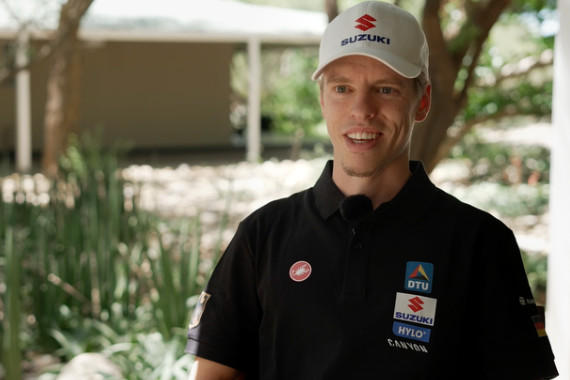 Im Interview spricht Tim Hellwig u.a. über das Trainingslager in Namibia und die Vorbereitung auf den Saisonstart.